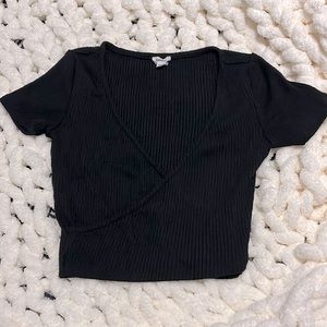 Black Ribbed Cropped T-shirt
